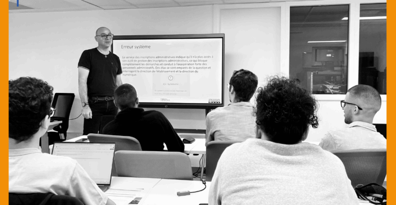 🔐 𝐏𝐚𝐫𝐜𝐞 𝐪𝐮’𝐚𝐩𝐩𝐫𝐞𝐧𝐝𝐫𝐞, 𝐜’𝐞𝐬𝐭 𝐚𝐮𝐬𝐬𝐢 𝐞𝐱𝐩𝐞́𝐫𝐢𝐦𝐞𝐧𝐭𝐞𝐫. Aujourd’hui, nos étudiants de M1 Numérique plongent dans la réalité des cyberattaques aux côtés de Tristan COLOMBO, leur formateur. Au programme : des cas express de cyberattaques à analyser et à débunker en petits groupes. L'objectif étant de se mettre en situation réelle, appliquer les protocoles de réponse à incident, travailler la cohésion d’équipe et… sauver les données de l’entreprise ! Un exercice immersif qui illustre parfaitement notre approche : former nos étudiants par la pratique, pour qu’ils soient opérationnels face aux enjeux de sécurité numérique auxquels les entreprises sont confrontées au quotidien. 🚀 À l’Ecole Pratique, le M2i – Manager en Ingénierie Informatique propose deux spécialisations : Lead Développeur ou Sécurité, Systèmes & Réseaux. 👉 Plus d’infos : https://ecolepratique.com/domaine-formation/numerique/ Une école de la CCI Aix Marseille Provence #cybersecurité #numerique #alternance #formation #ecolepratique #M2i #ludopédagogie